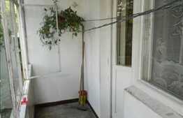 Apartament de vanzare cu 3 camere, zona Brancusi