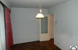 Apartament de vanzare cu 3 camere, zona Brancusi