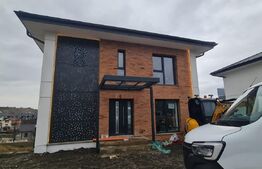 Casa 180 mp utili +470 mp teren,in Dezmir