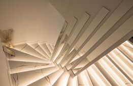 Exclusivitate, casa insiruita, 95 mp, curte 40 mp, ultralux, parcare subterana, zona Terra