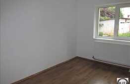 3 camere, 66 mp, parter, boxa, zona strazii Rapsodiei