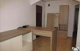 3 camere, 66 mp, parter, boxa, zona strazii Rapsodiei