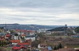 Apartament 3 camere, 94 mp, 2 parcari, Zona Vivo