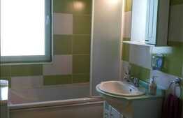 Vanzare 2 camere, 54 mp, etaj intermediar, zona Eroilor! Parcare inclusa!