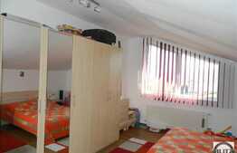 Apartament pe doua niveluri, 4 camere, 121 mp! Zona Teilor! Optional garaj!
