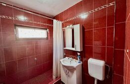 Apartament 3 camere, 2 bai, 62 mp, zona Terra