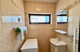 Apartament 3 camere, 2 bai, 62 mp, zona Terra