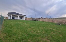 Casa individuala, 4 camere, 120 mp, zona Campenesti 