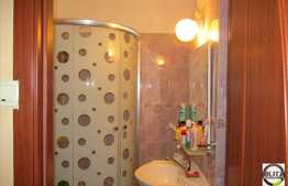 Apartament 2 camere, 44 mp, decomandat, etaj intermediar, loc de parcare!