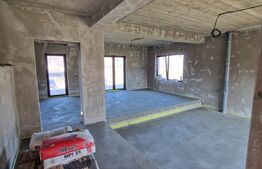 Casa de vanzare, 4 camere, 160 mp utili, 800 mp teren, zona Luna 