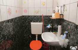 Vanzare apartament 2 camere, 40 mp utili, boxa, zona Piata Unirii