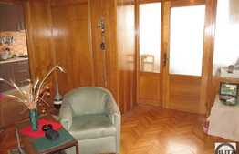 2 camere, 65 mp, decomandat, terasa, 2 boxe, zona centrala