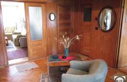 2 camere, 65 mp, decomandat, terasa, 2 boxe, zona centrala