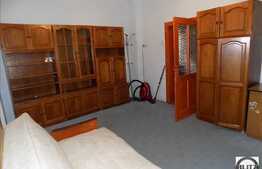 2 camere, 75 mp, imobil tip casa/vila, zona strazii Decebal