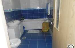 Vanzare 1 camera, 39 mp, balcon, zona strazii Florilor! Parcare cu CF! Mobilat!