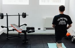 Spatiu Birouri: 2 camere mobilat 170 mp + spatiu comun 750 mp, Central