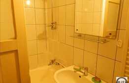 3 camere, 93 mp, boxe la subsol, zona Piata Mihai Viteazu!