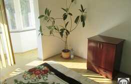 4 camere, 80 mp, decomandat, garaj, zona strazii Plopilor!