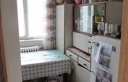 3 camere, 40 mp, boxa, zona strazii Alverna!