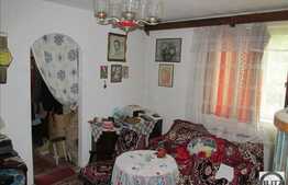 3 camere, 40 mp, boxa, zona strazii Alverna!