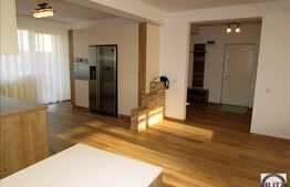 3 camere, 96 mp, mobilat lux, parcare, A.C., imobil nou, zona strazii Fagului!