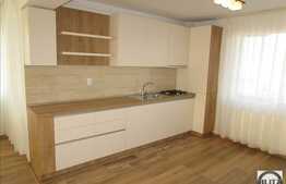 3 camere, 96 mp, mobilat lux, parcare, A.C., imobil nou, zona strazii Fagului!