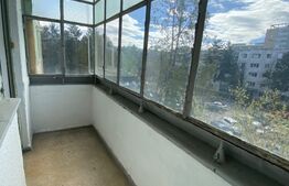 Apartament de 3 camere, cu balcon in Gheorgheni