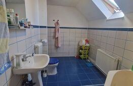 Casa de vanzare Sacele- insorita,  individual in curte 4 camere 