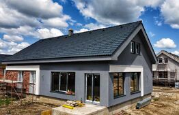 Casa individuala in ansamblu privat, 180 mp utili, teren generos 