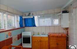 2 camere, 45,7 mp, garaj, zona strazii Mircea Zaciu!