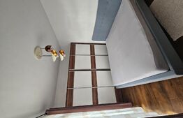 Apartament cu 3 camere, semi-decomandat, 50 mp, complet utilat și mobilat