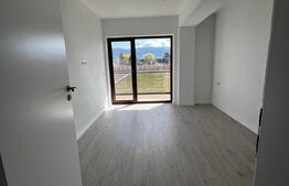 Apartament 3 camere , decomandat 85 mp + terasa 20 mp 