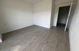 Apartament 3 camere , decomandat 85 mp + terasa 20 mp 