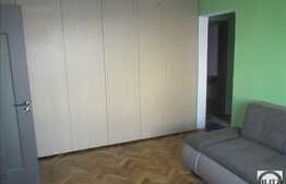 3 camere, 68 mp, 2 balcoane, loc de parcare si boxa, zona Profi