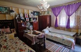 Casa individuala cu 2 camere, pivnita si anexe, 1000 mp de teren, Gilau