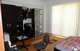 1 camera, 43 mp utili, etaj intermediar, imobil nou, zona centrala!