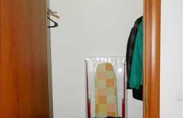 1 camera, 43 mp utili, etaj intermediar, imobil nou, zona centrala!