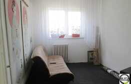 De vanzare 4 camere, 72 mp utili, loc de parcare, zona strazii Mehedinti