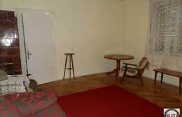 3 camere, 100 mp utili+teren de 250 mp, loc de parcare, boxa, central!