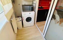 Apartament 2 camere 43mp, etaj intermediar, parcare, zona Florilor