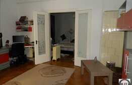 3 camere, semidecomandat, 96 mp utili, zona centrala