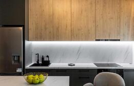 Apartament de 2 camere, etaj intermediar, finisat, mobilat lux, Zona Semicentral