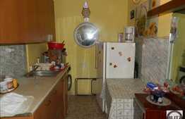 2 camere, 58 mp, parcare, zona Bulevardului 21 Decembrie!