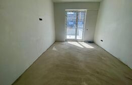 Apartament 3 camere 68 mp utili, terasa 40 mp, garaj, Sopor
