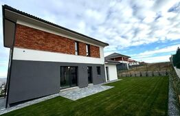 Casa individuala, ansamblu Premium, 171 mp utili, garaj, Dezmir!