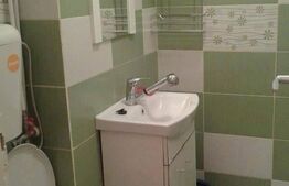 Garsoniera 12mp, etaj 2, zona strazii Gruia