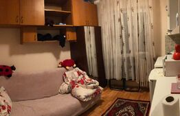 Garsoniera 12mp, etaj 2, zona strazii Gruia