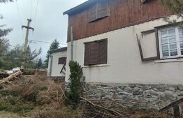 Oportunitate de investitie! Casa/cabana in Statiunea Muntele Baisorii