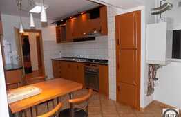 4 camere, 100 mp, decomandat, mobilat modern, zona Piata Cipariu