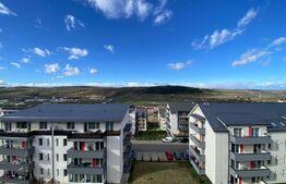 Apartament 3 camere, 70mp + 22mp terasa, etaj intermediar, zona Regal